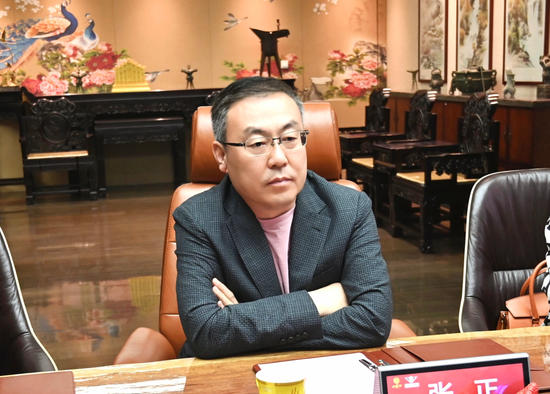 西凤董事长张正走访广东龍泉名品集团，希望共同推动西凤酒在广东市场快速发展
