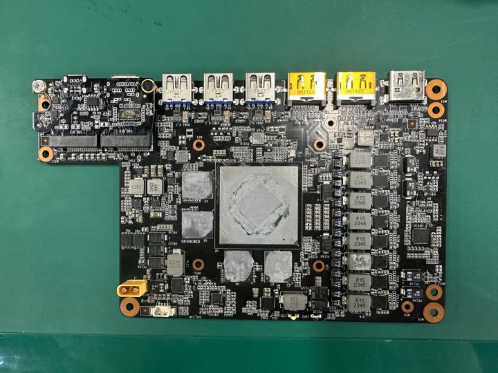 AMD将发RX 7650M XT移动显卡 天钡新移动显卡坞首发