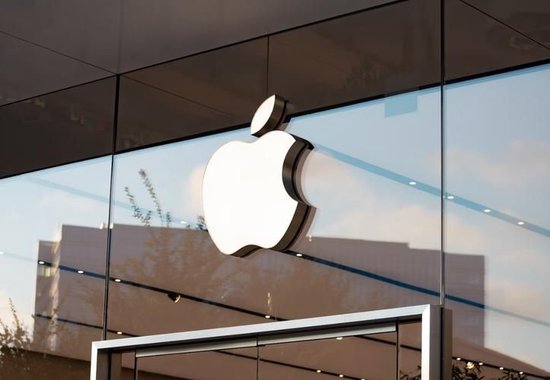 苹果即将推出的AI功能将晚于iOS 18的首次发布