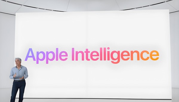 苹果CEO库克：开发人员开始测试Apple Intelligence